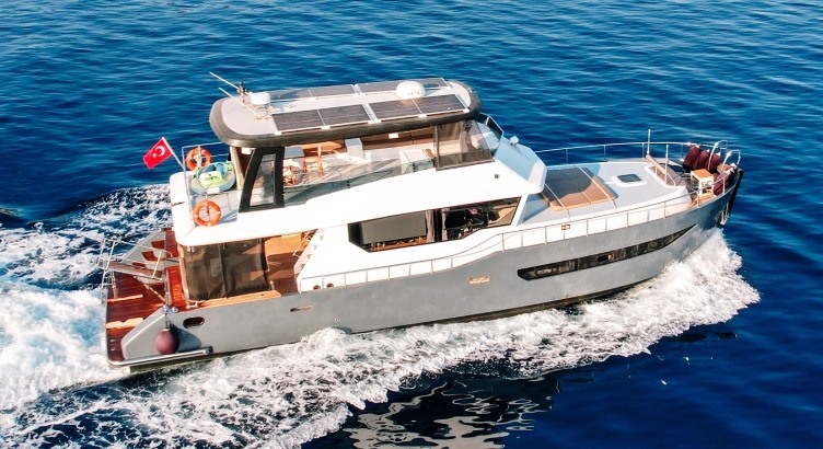 Kiralık lüks yat
