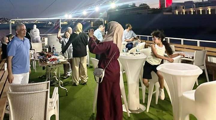 Boğaz turu konukları